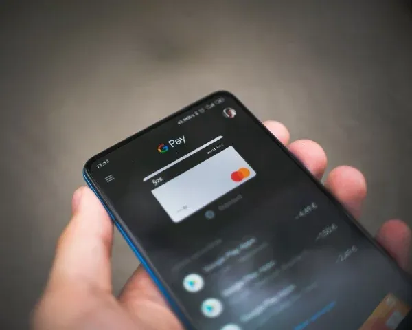 Gebruik je telefoon als pinautomaat in jouw horecazaak